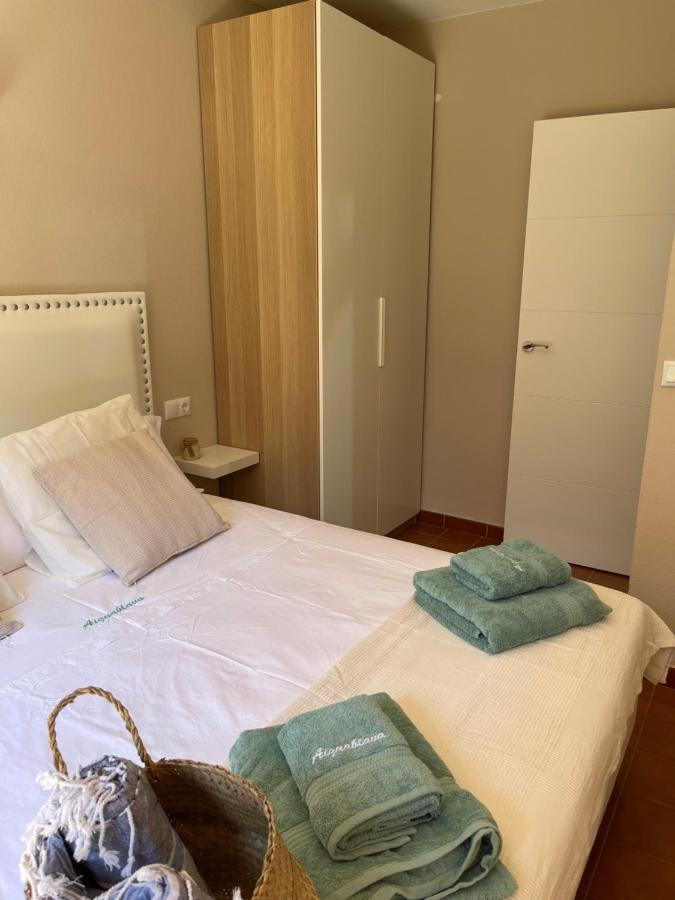 Bonito Apartamento Con Terraza, Jardin Y Piscina Cala en Bosch Exteriér fotografie